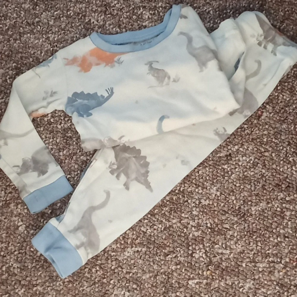 Carters 2pc pajamas